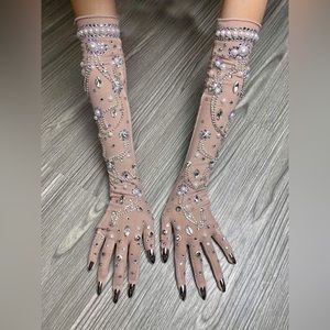Crystal Embellished Chrome Nail Mesh Gloves